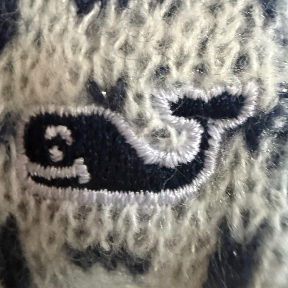Vineyard Vines Cream and Navy Patterned Sweater with Pink Accents - Picture 3 of 6